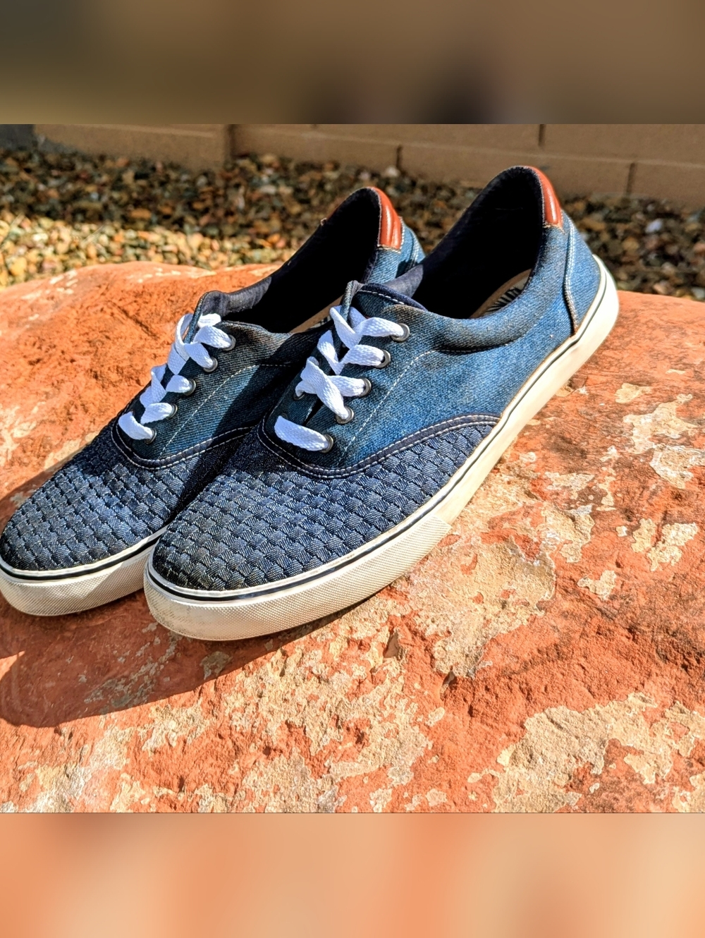 Thom McCan Laced Boat Shoe Style Lace Up Sneakers Leather Accents Men's Size 10